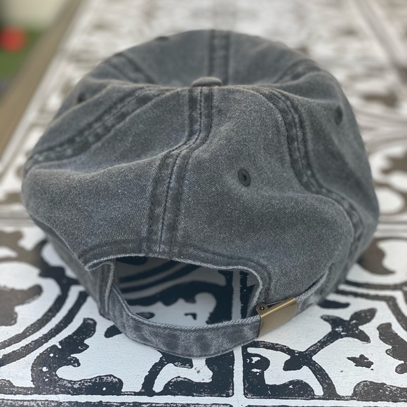 BABE Hat - Picture 4 of 5